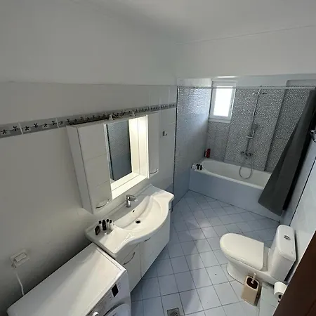 O Destinatie Relaxanta 150m De Plaja Villa