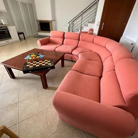 O Destinatie Relaxanta 150m De Plaja Villa *